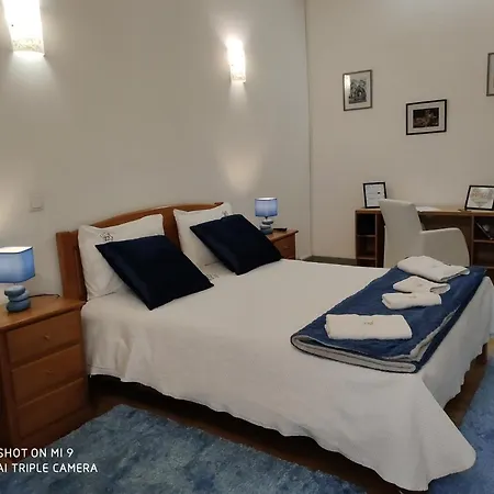 招待所 Local F&b 4*