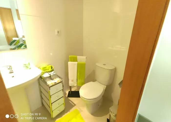 Local F&b גימראייש