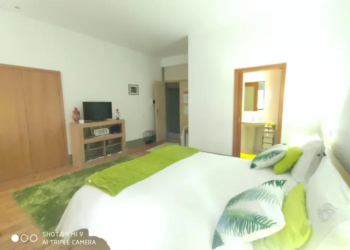 בית הארחה Local F&b גימראייש