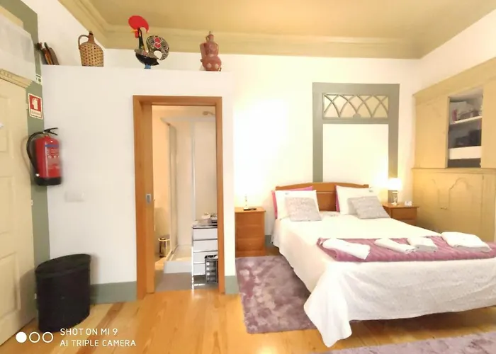 Local F&b בית הארחה 4*