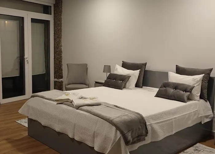 בית הארחה Local F&b גימראייש