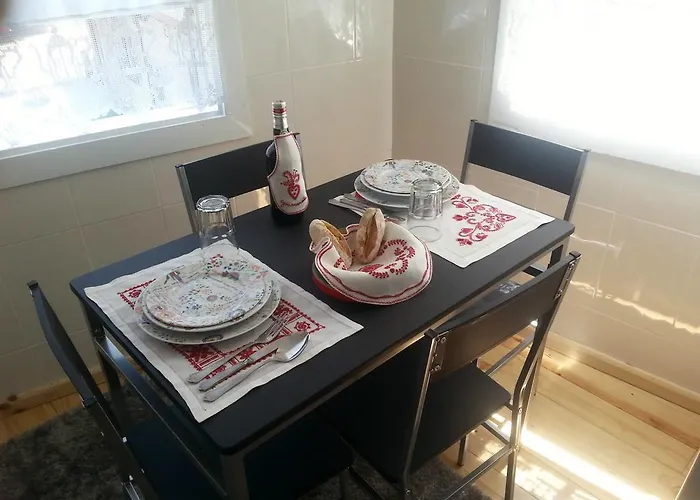 Local F&b 4* גימראייש