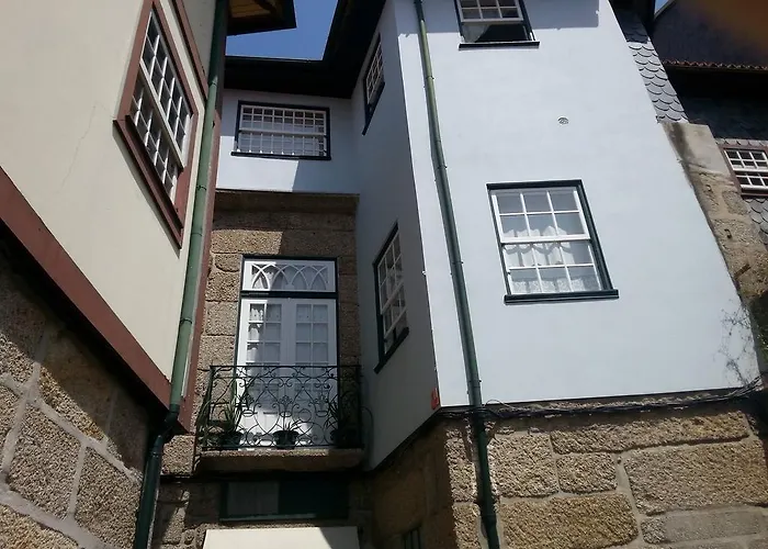 בית הארחה Local F&b